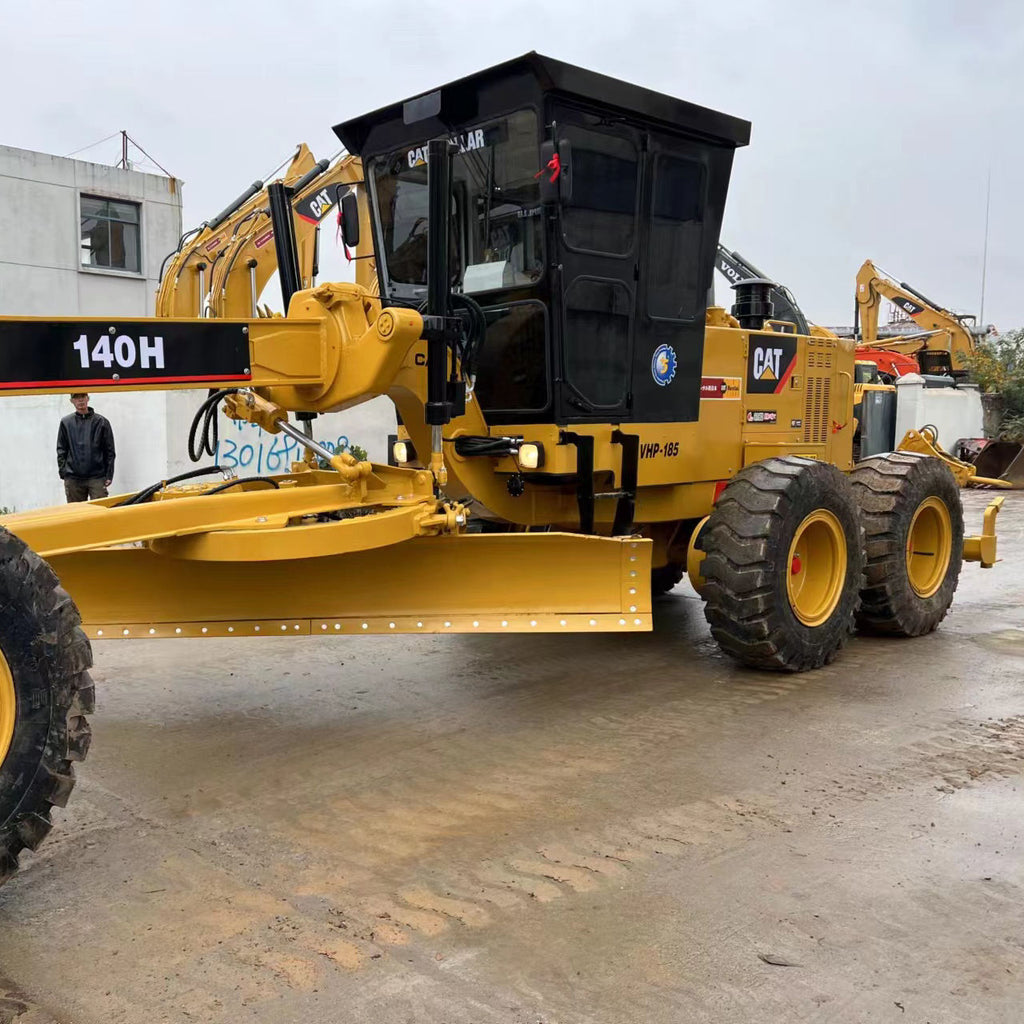 Heavy-Duty Motor Grader – 140HP Road Grading Machine for Construction & Road Maintenance | Hydraulic Control System
