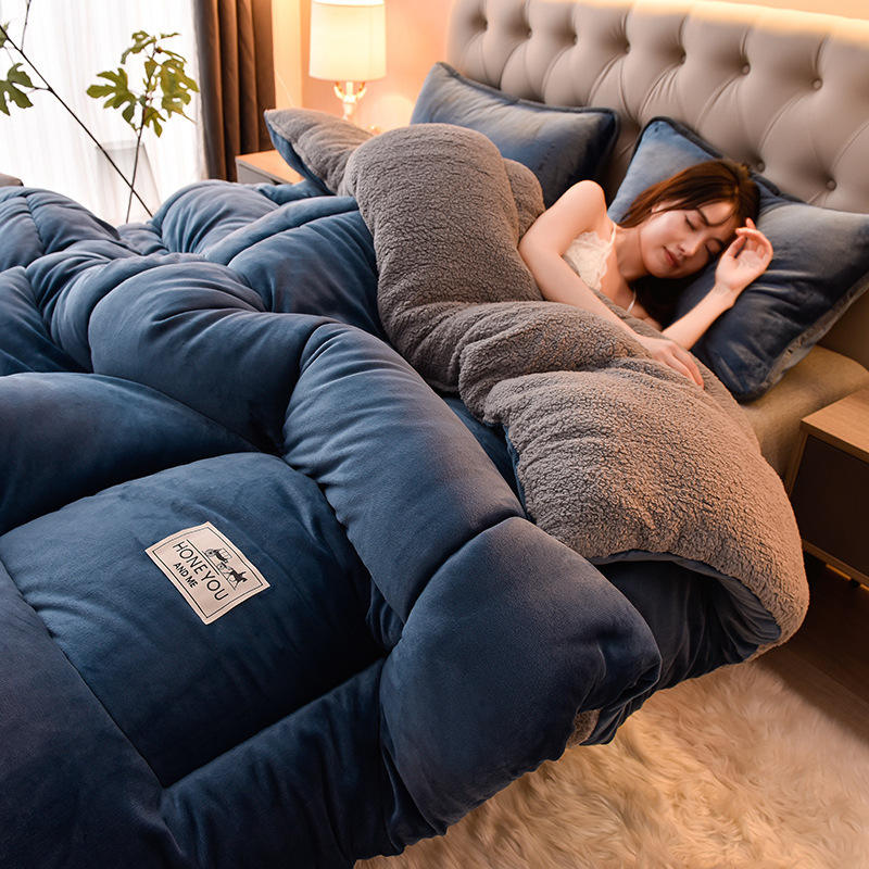 Soft Cotton Microfiber Duvet for All Seasons