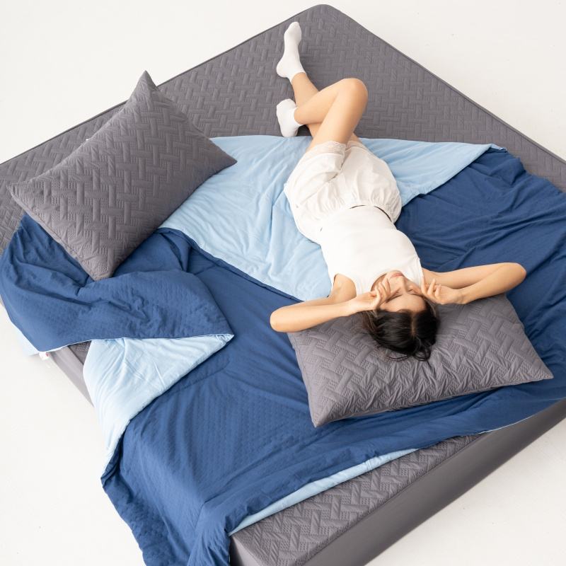 Soft Cotton Microfiber Duvet for All Seasons