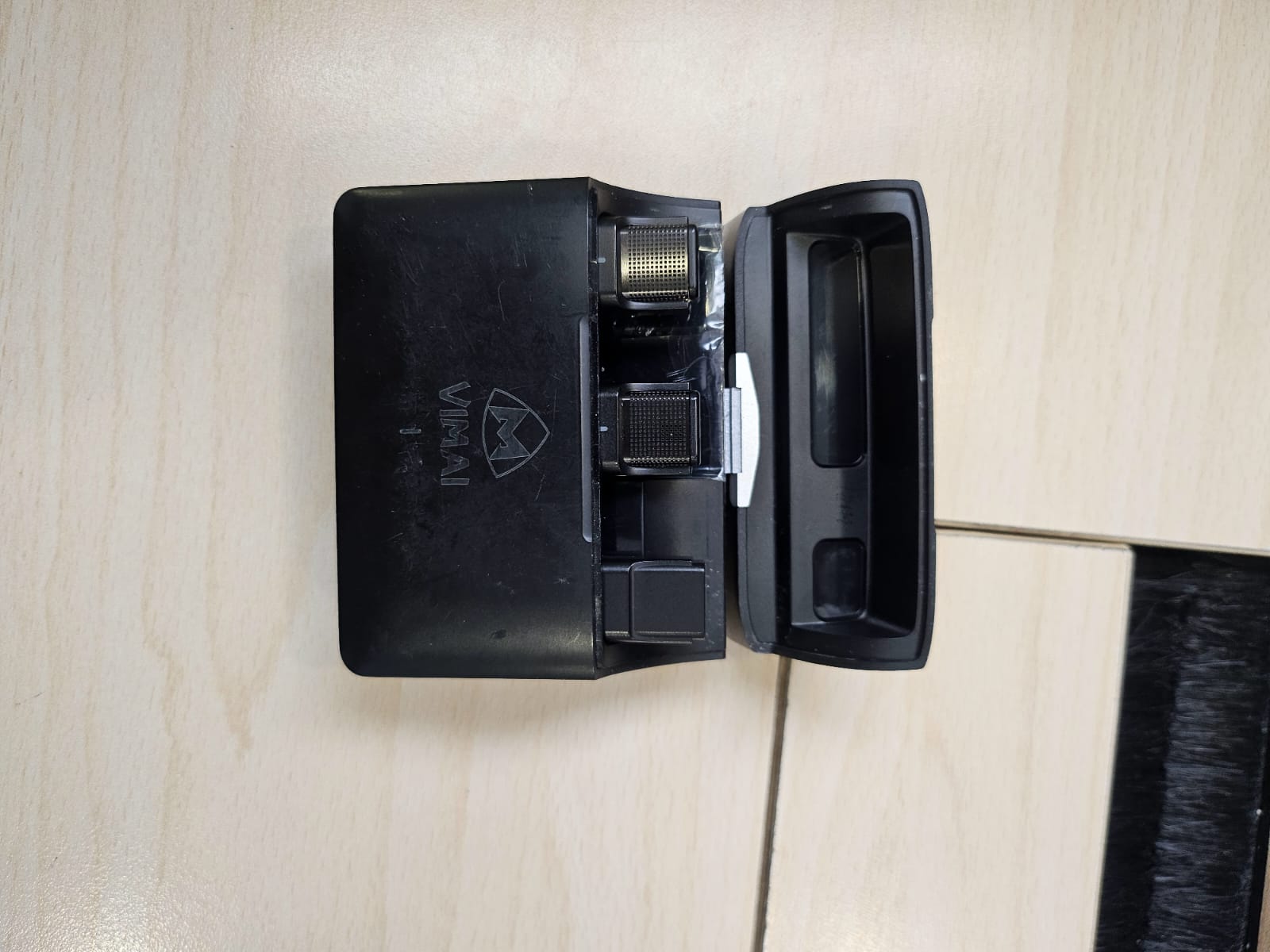 Wireless Lavalier Microphone 2.4G | Custom-Molded Long Battery Life Mic with HD Noise Reduction & Dual/Quad Output